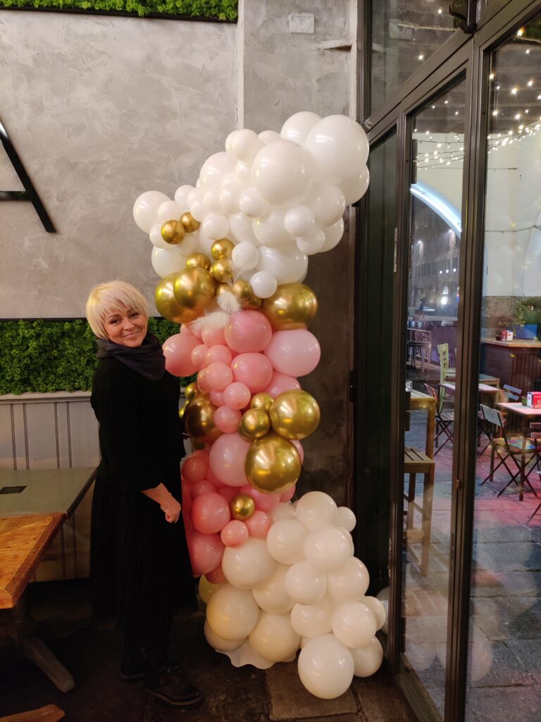 Decorazione con palloncini realizzata da ArteXenia — progetto 60