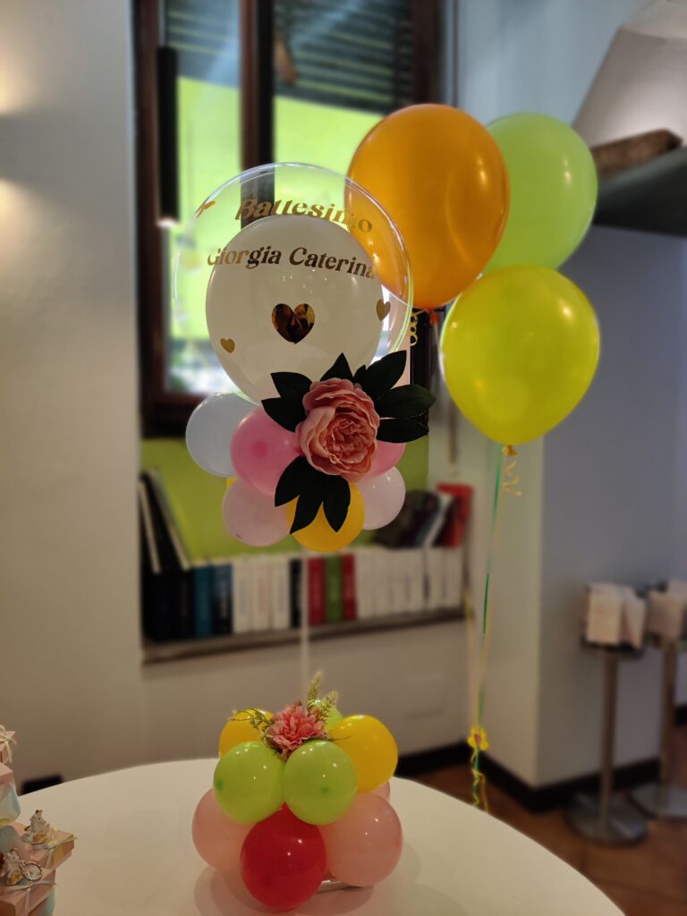 Decorazione con palloncini realizzata da ArteXenia — progetto 66