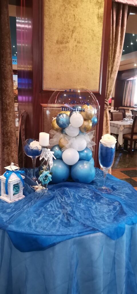 Decorazione con palloncini realizzata da ArteXenia — progetto 35