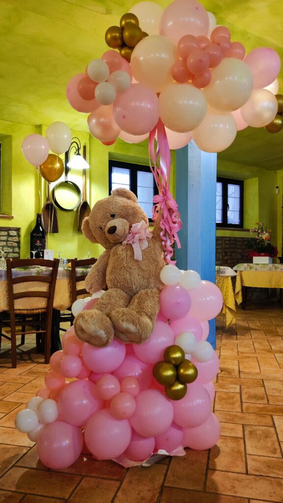 Decorazione con palloncini realizzata da ArteXenia — progetto 39