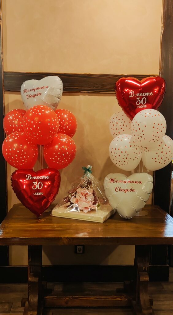 Decorazione con palloncini realizzata da Oxana — opera 75