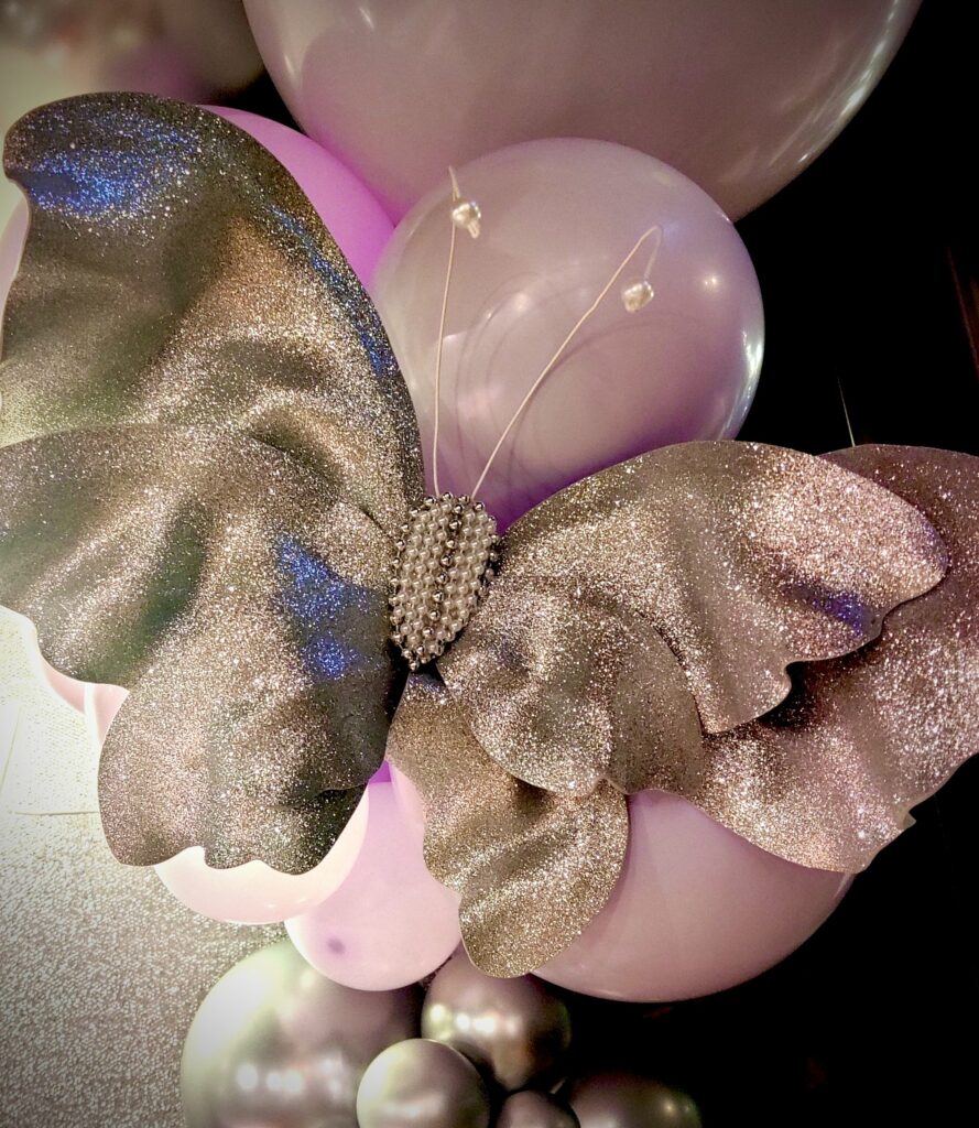 Decorazione con palloncini realizzata da Oxana — opera 79