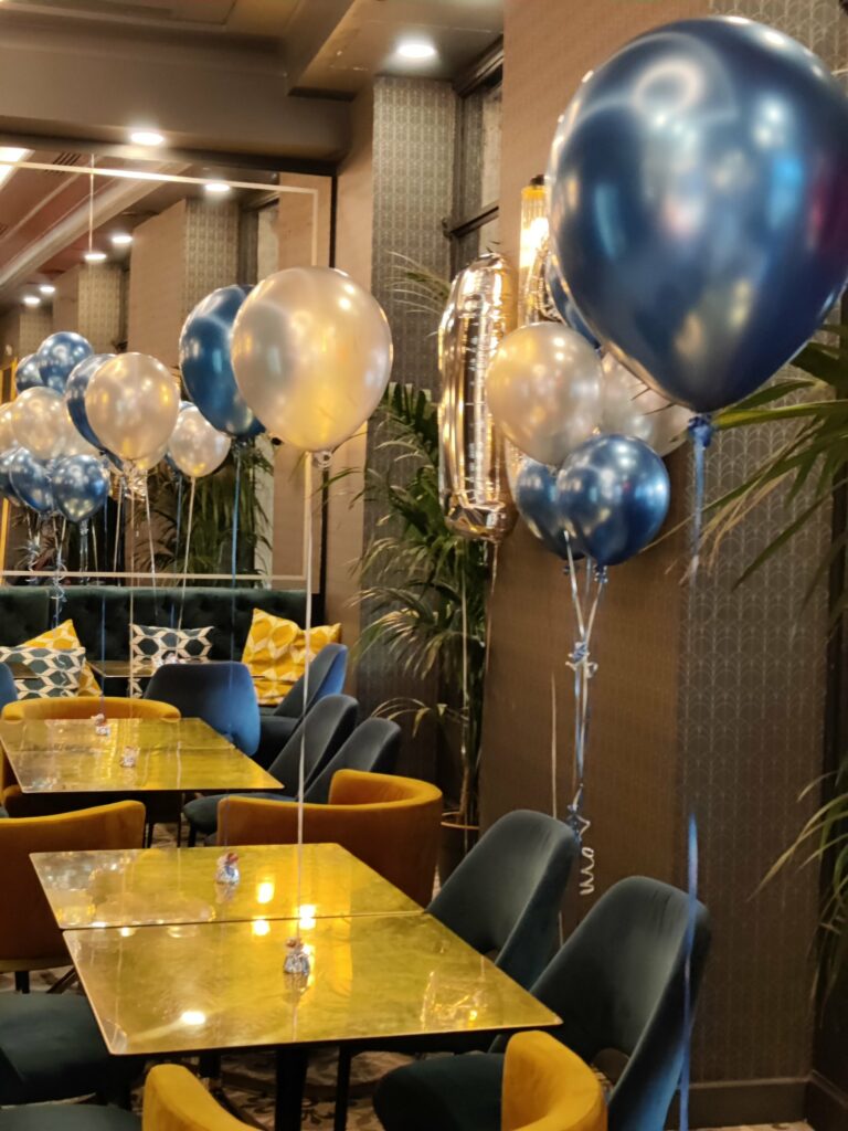 Decorazione con palloncini realizzata da Oxana — opera 16