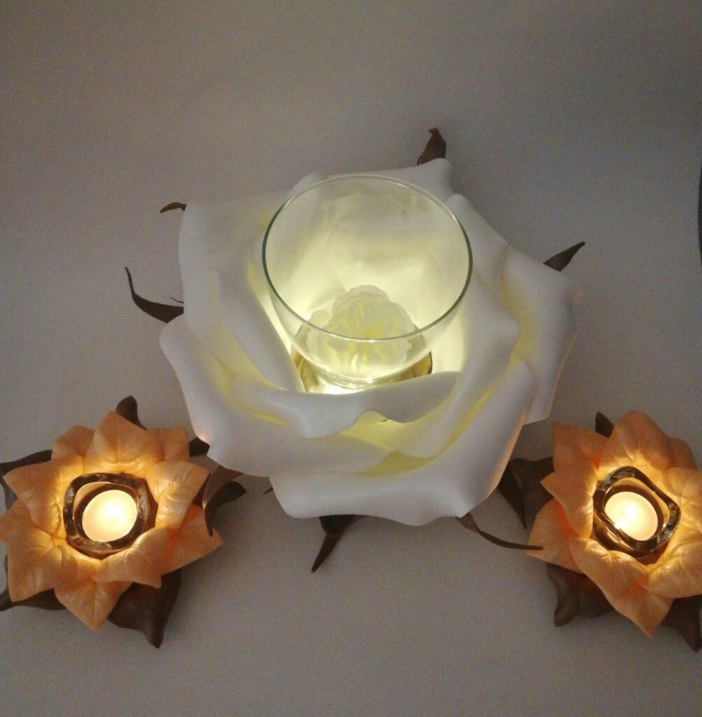 Lampada floreale fatta a mano realizzata da Oxana — opera 34